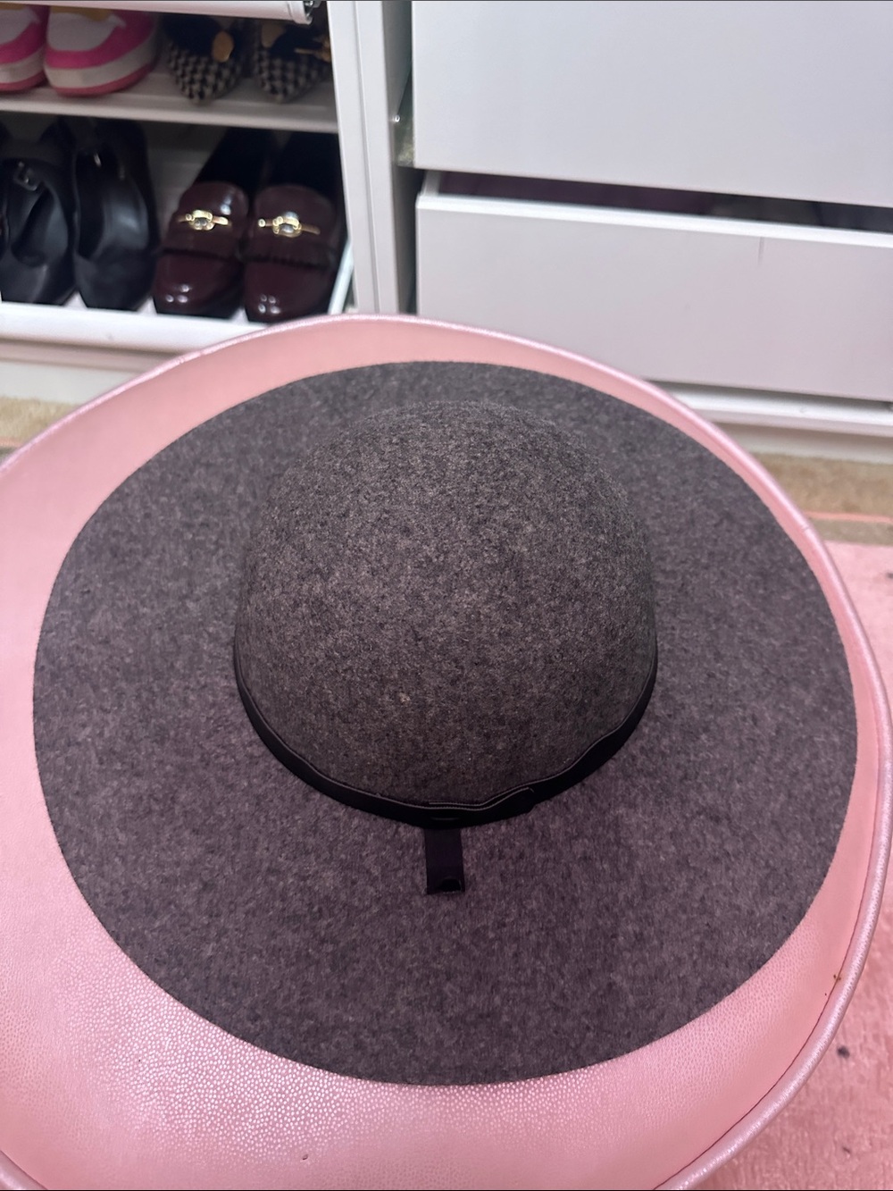 Wide Brim Felt Women's Hat - Gray Perfect for Fall!